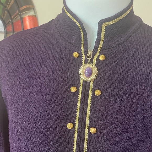 St. John Collection Jacket And Skirt - Picture 2 of 13